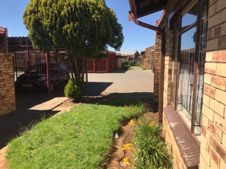 3 Bedroom Property for Sale in Heidedal Free State